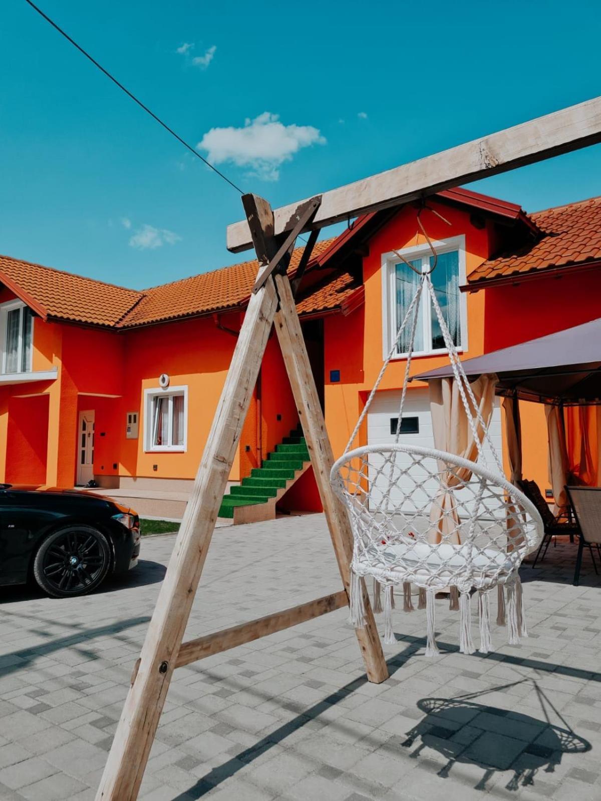 Luxury Apartment Megy Otocac Bagian luar foto